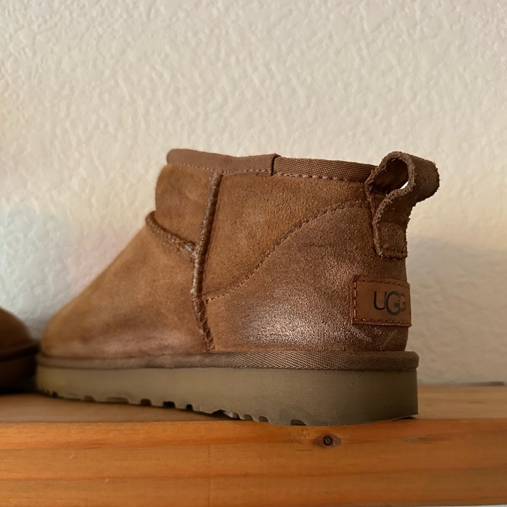 UGG Classic Ultra Mini Color Chestnut Size 7 - Picture 7 of 13